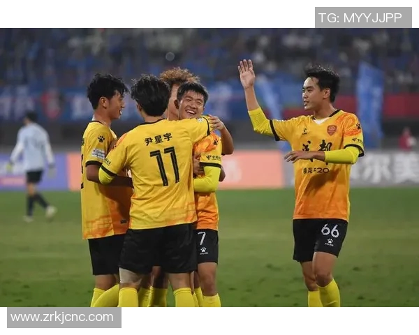 成都足球队实力解析与发展潜力探讨聚焦球队未来之路