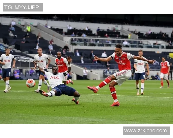 足球明星孙兴慜高清壁纸分享尽显风采与魅力的精彩瞬间 足球明星孙兴慜高清壁纸分享尽显风采与魅力的精彩瞬间